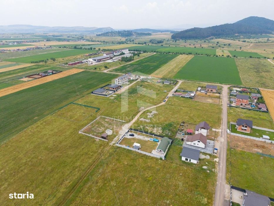 Sanpetru |Teren intravilan 733mp | 3 fronturi stradale