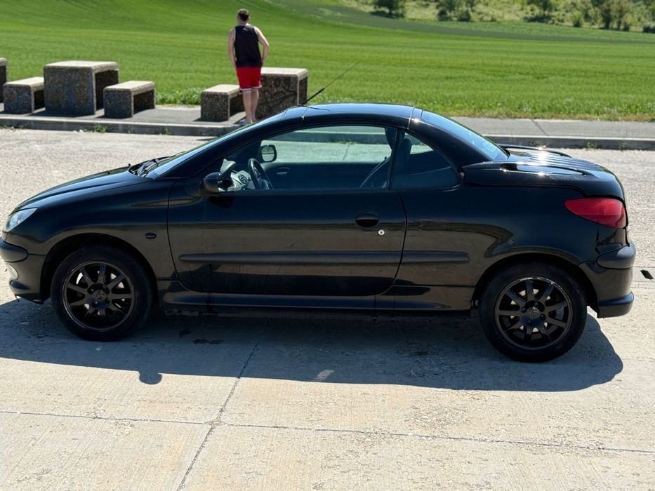 Dezmembrez Peugeot 206 CC 1.6 16v 109CP benzina, 2002, piele, hardtop
