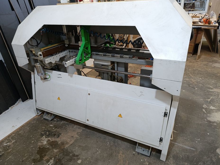 CNC пробивна машина HIRZT F8