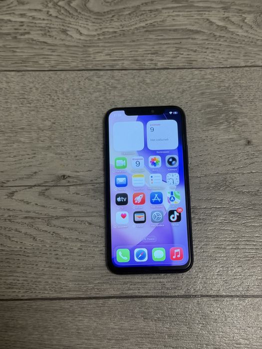 Iphone 11 pro продам
