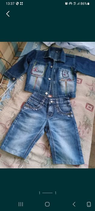 Продам детскии костюм