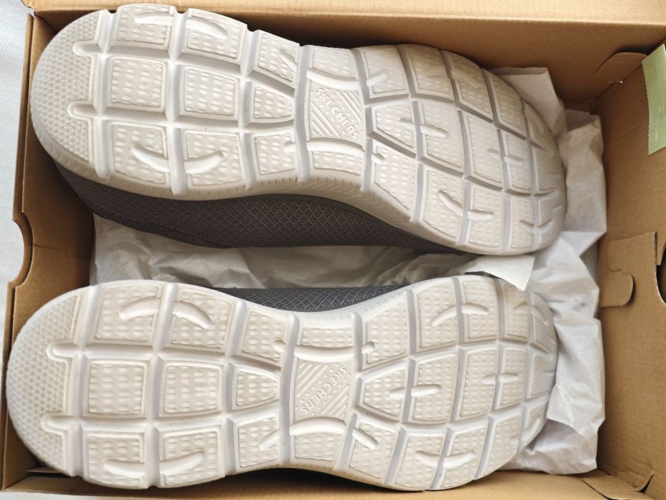 Skechers Summits Slip-on - Нови