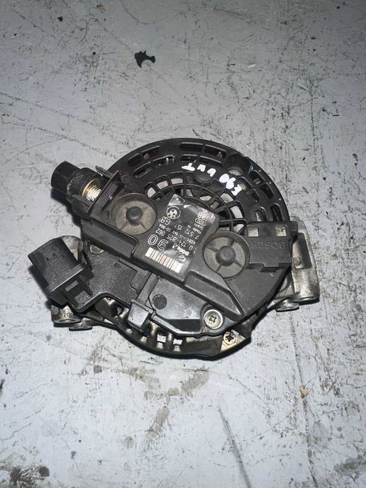 Alternator BMW benzina N43 N46 Bosch 0124325062 90A