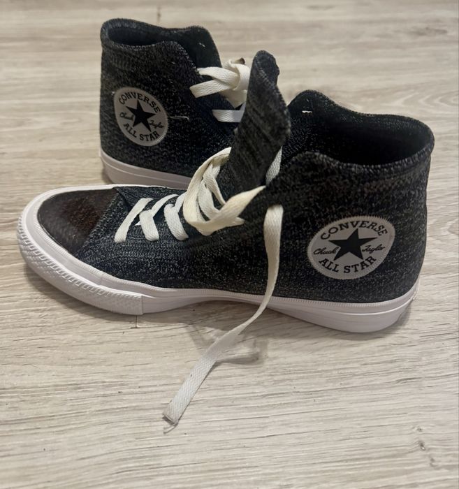 Adidasi Converse
