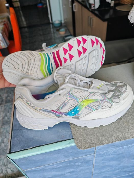 Adidasi saucony grid web