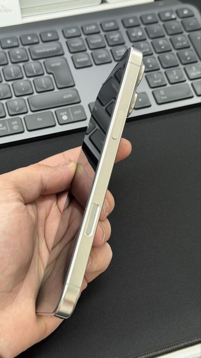 Iphone 16 pro max 256gb natural titanium
