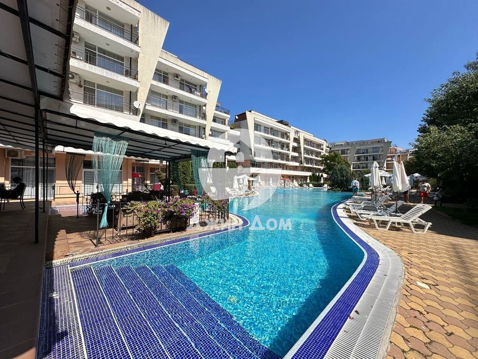 Просторен двустаен апартамент в к-с „Гранд Камелия“, к.к. Слънчев бряг