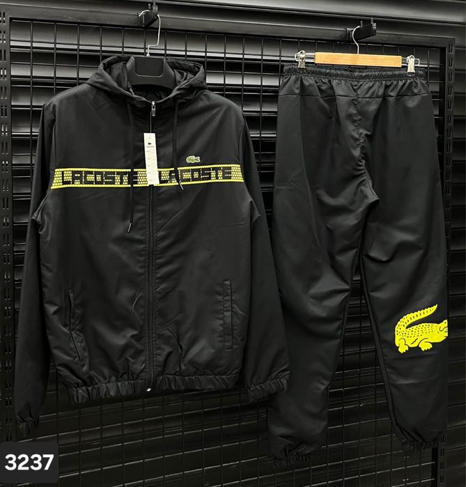 Мъжки екипи Lacoste