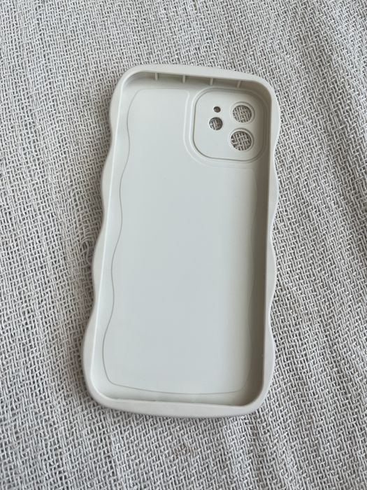 Калъфи за iphone 12
