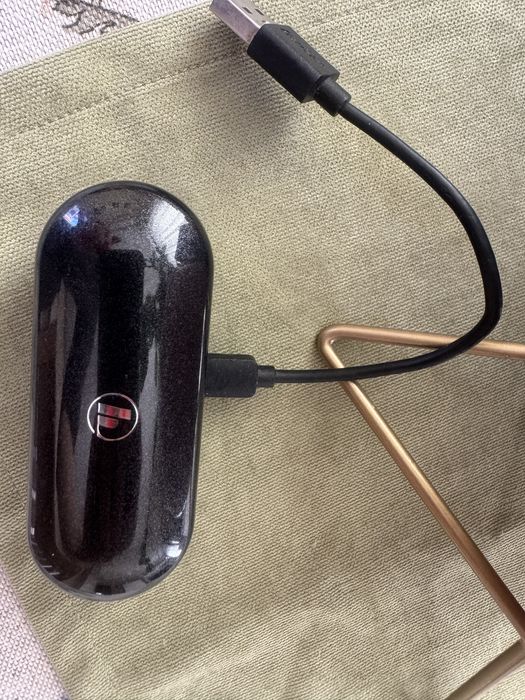 Iphone 13 pro 256GB с подарък блутуут слушалки хама