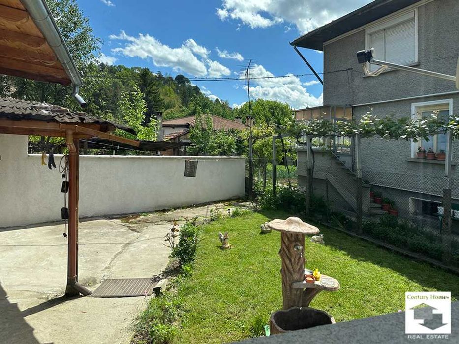 Продава се Къща в Елена - 100 кв.м за 1500 €/кв.м - Снимка #18