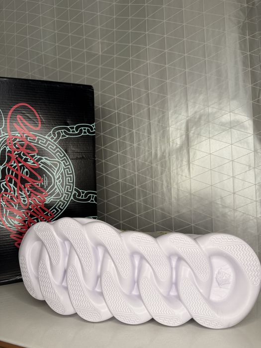 Versace Chain Reaction 43
