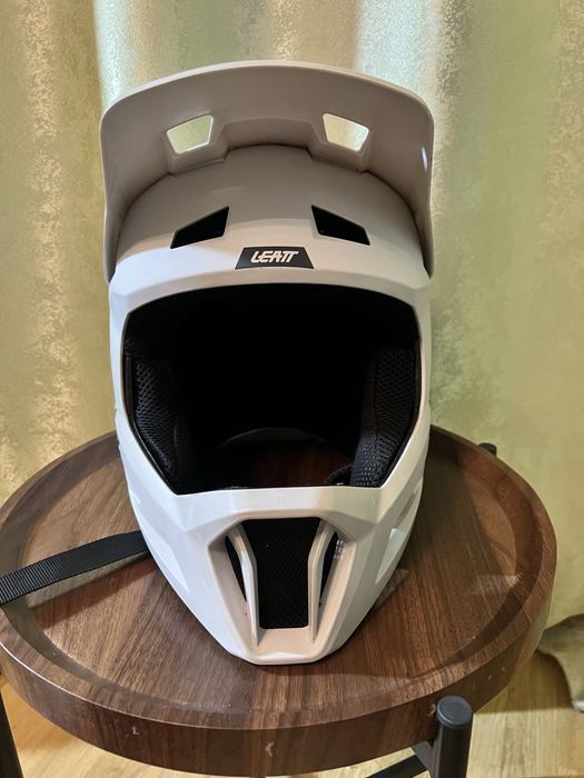 L 59-60cm Casca Leatt Gravity 1.0 MTB/ATV/Moto etc..