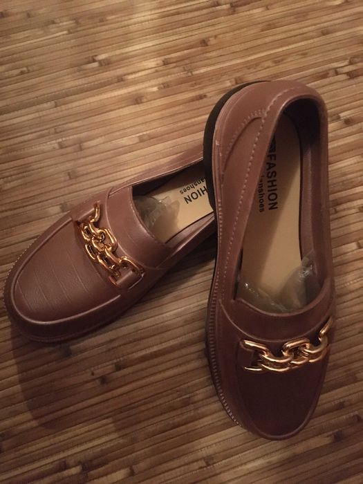 Женские лоферы 37 р