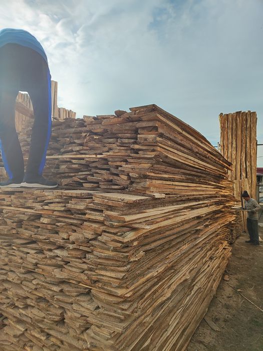 Chorni taxta lomboz uchun