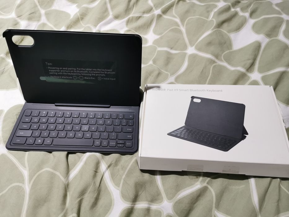 HONOR Pad X9 Smart BlueTooth keyboard