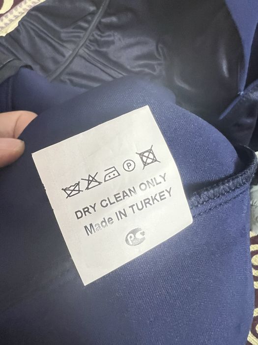 Продам платье футляр