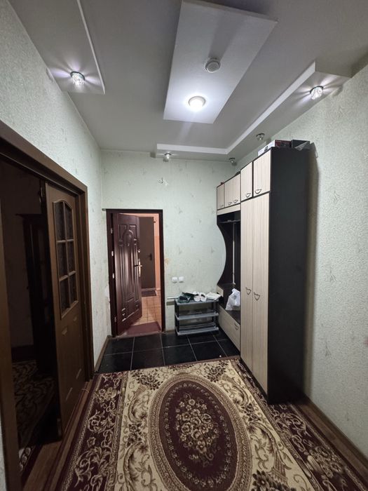 Mirzo Ulugbek tumani Qorasu 6 dahasida 3/3/5 uy ijaraga beriladi