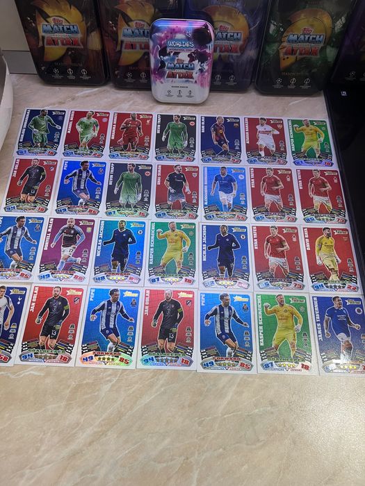 Футболни карти мач аттак Match attax 25/26