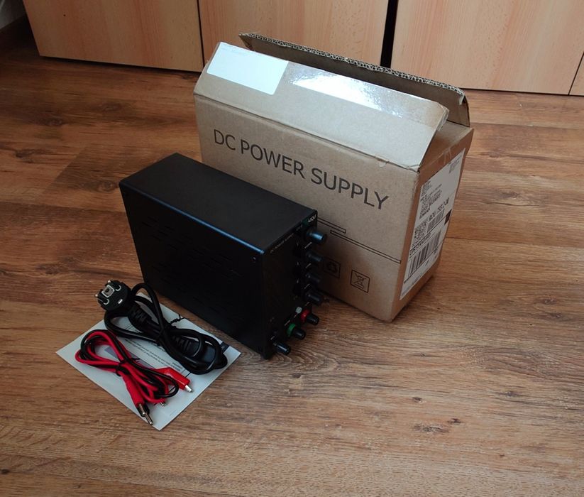 Sursa laborator reglabila KUAIQU 30V 10A 300W – NOUA