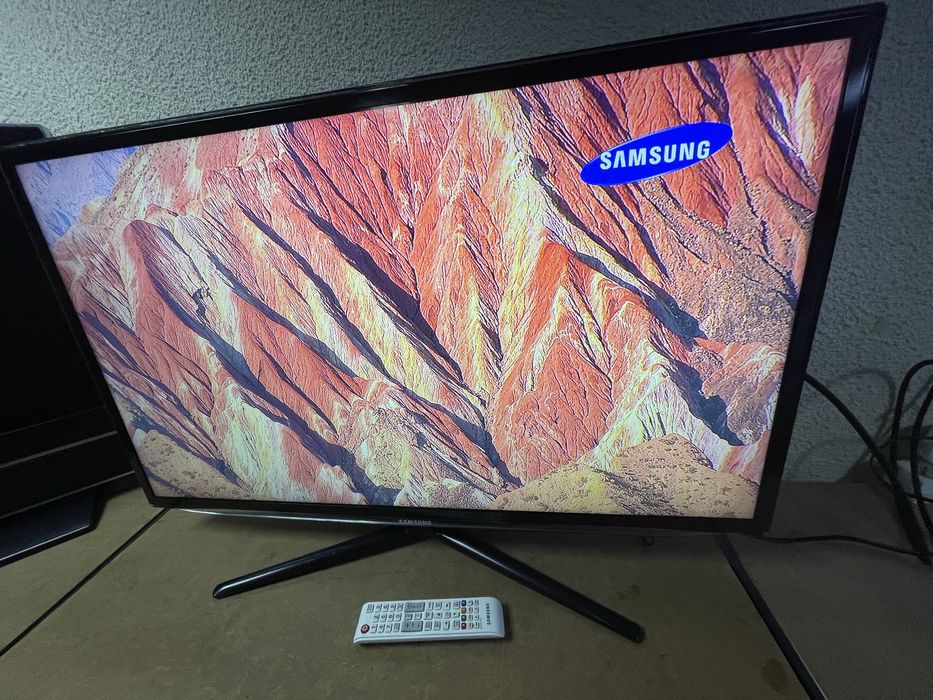 Телевизор Samsung Full HD LED 37” - UE37ES6300S
