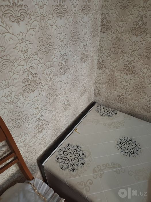 Продам три кровати и шифонер