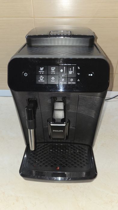 Espressor automat Philips Seria 800 (EP0820/00) - Cafea boabe, Stare impecabilă