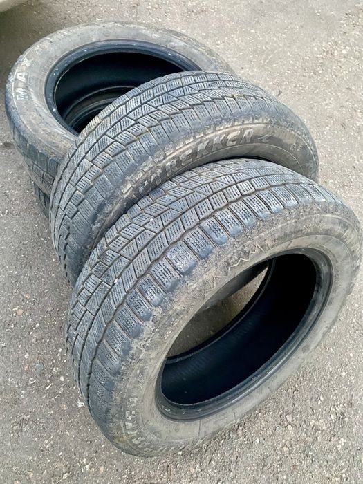 Продам Шины 215/60 r16.