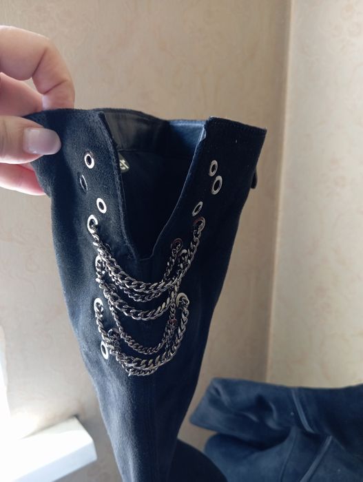 Сапоги демисезонные новые