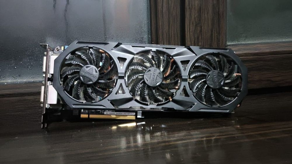 Продам видеокарту