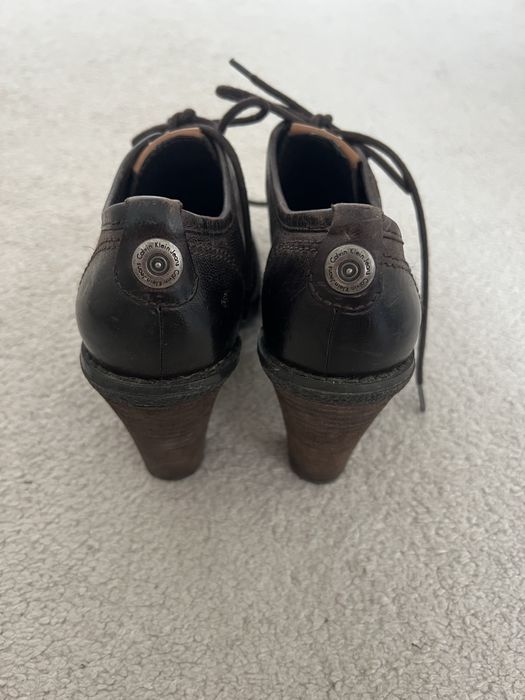 Botine cu toc din piele Calvin Klein marimea 36