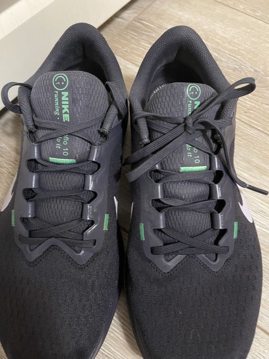 Маратонки  Nike оригинал р.10,5
