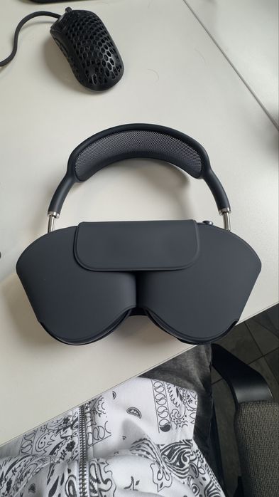 AirPods Max - Midnight Black