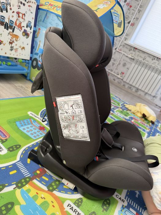 Продаю автокресло