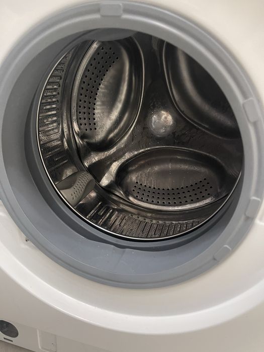 Продавам пералня за части Evrolux 1000H A++