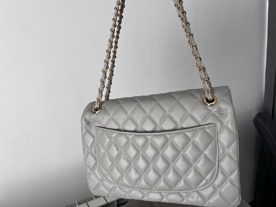 Дамска чанта-сива