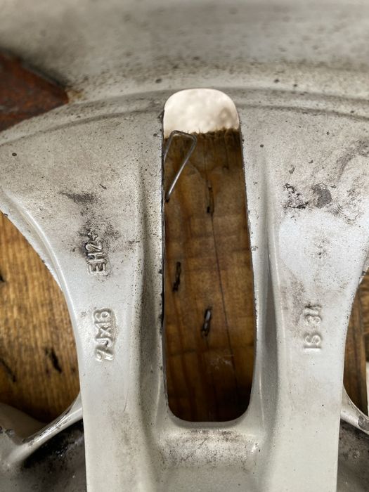 Диски р16 на БМВ ( оригинал )