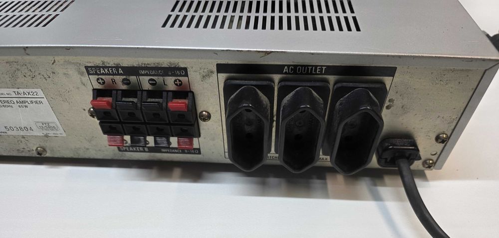 Vand amplificator stereo SONY TA-AX22