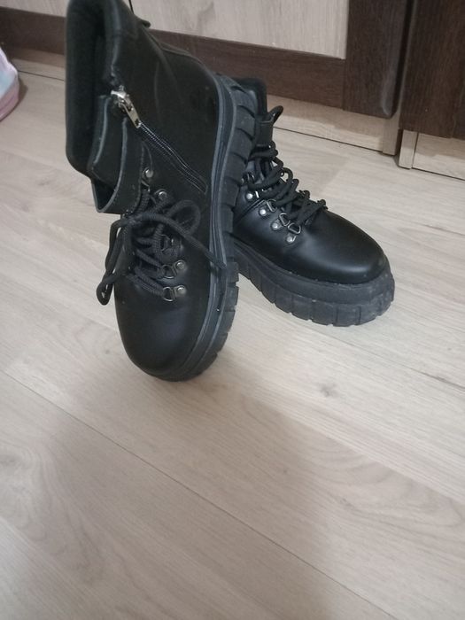 Обувки пролетно - есенни