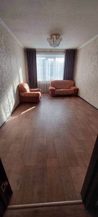 Сдаю 3-х комн.кв  8мкр 3-кольцо