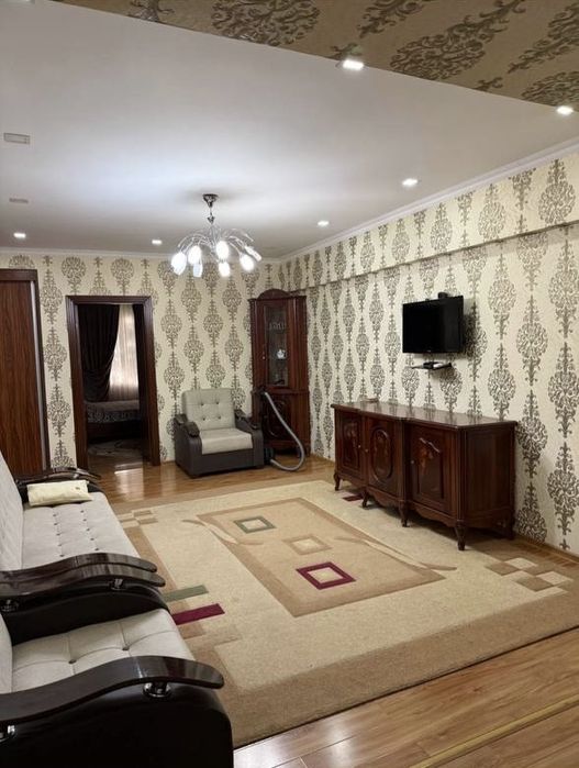 Срочно Сдаётся квартира ц-5 метро минор 3-комн евро ремонт укомплектов