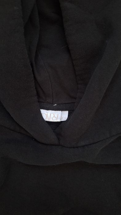 Слуичъри bershka, zara, stussy