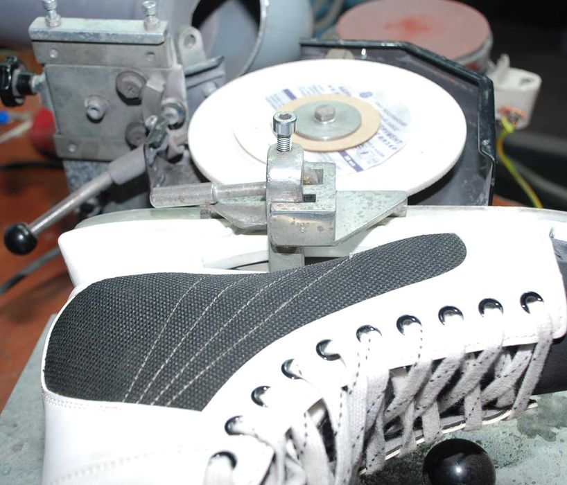 Заточка коньков.