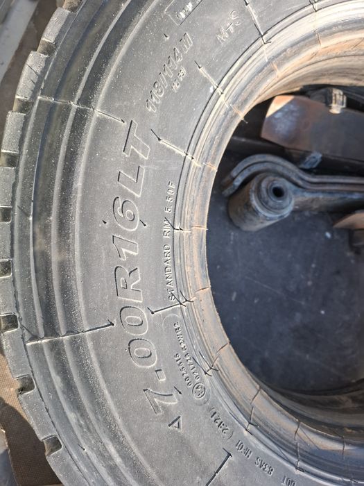 Продам резину ,r16 7.00