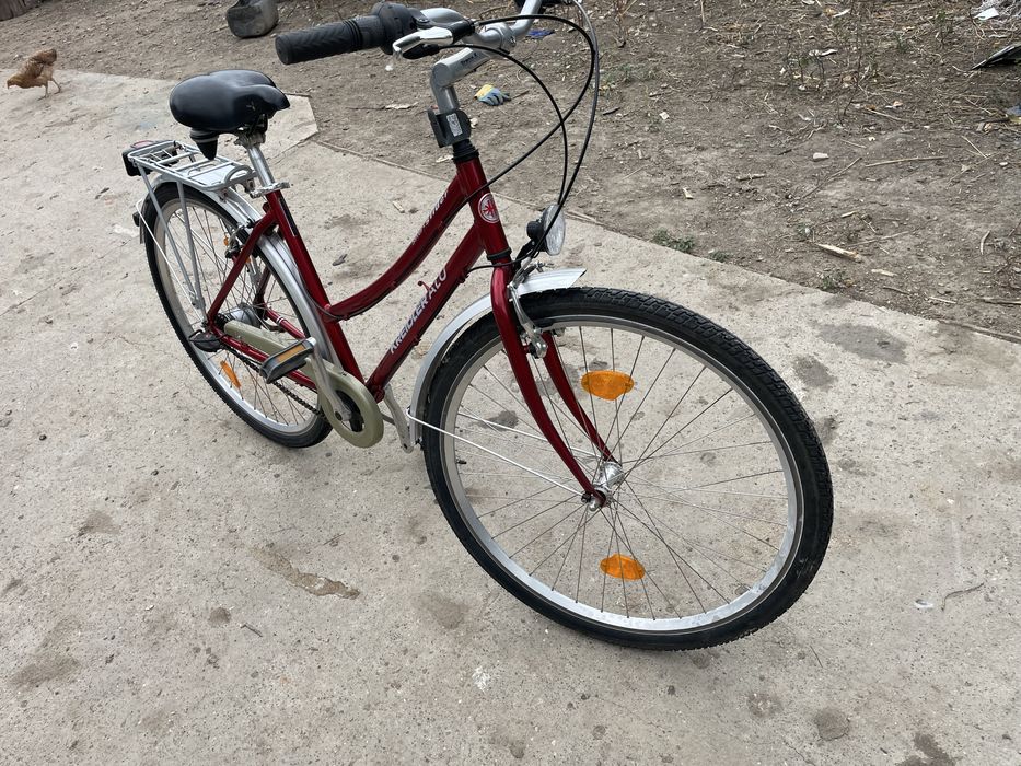 Bicicleta dama roti 28 2 modele una noua