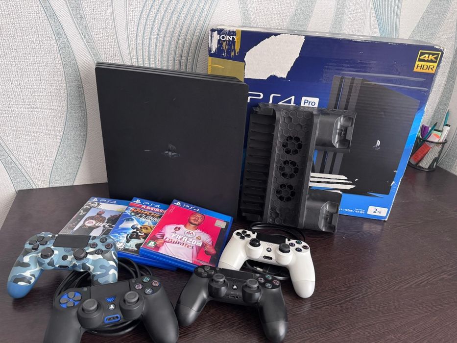Playstation 4 PRO Не прошитый