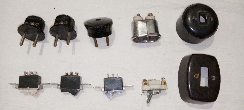 ключове, контакти, лампи, подноси, снимка, топка