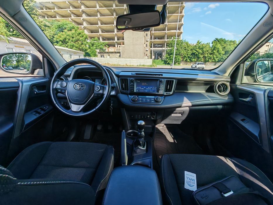TOYOTA RAV4 2016 — imagine 3