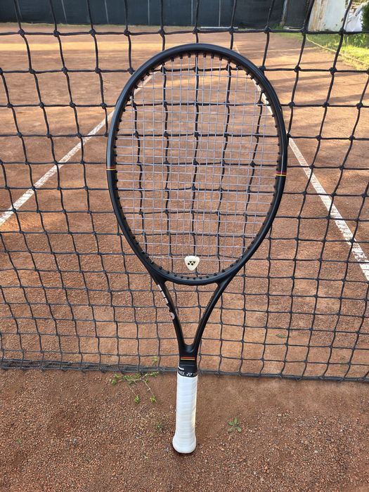 Rachetă de tenis WILSON PRO STAFF 97 CLASSIC 315g 2026 L2