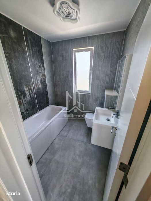 Casa ta verde din comuna Berceni Padurea Craiului.